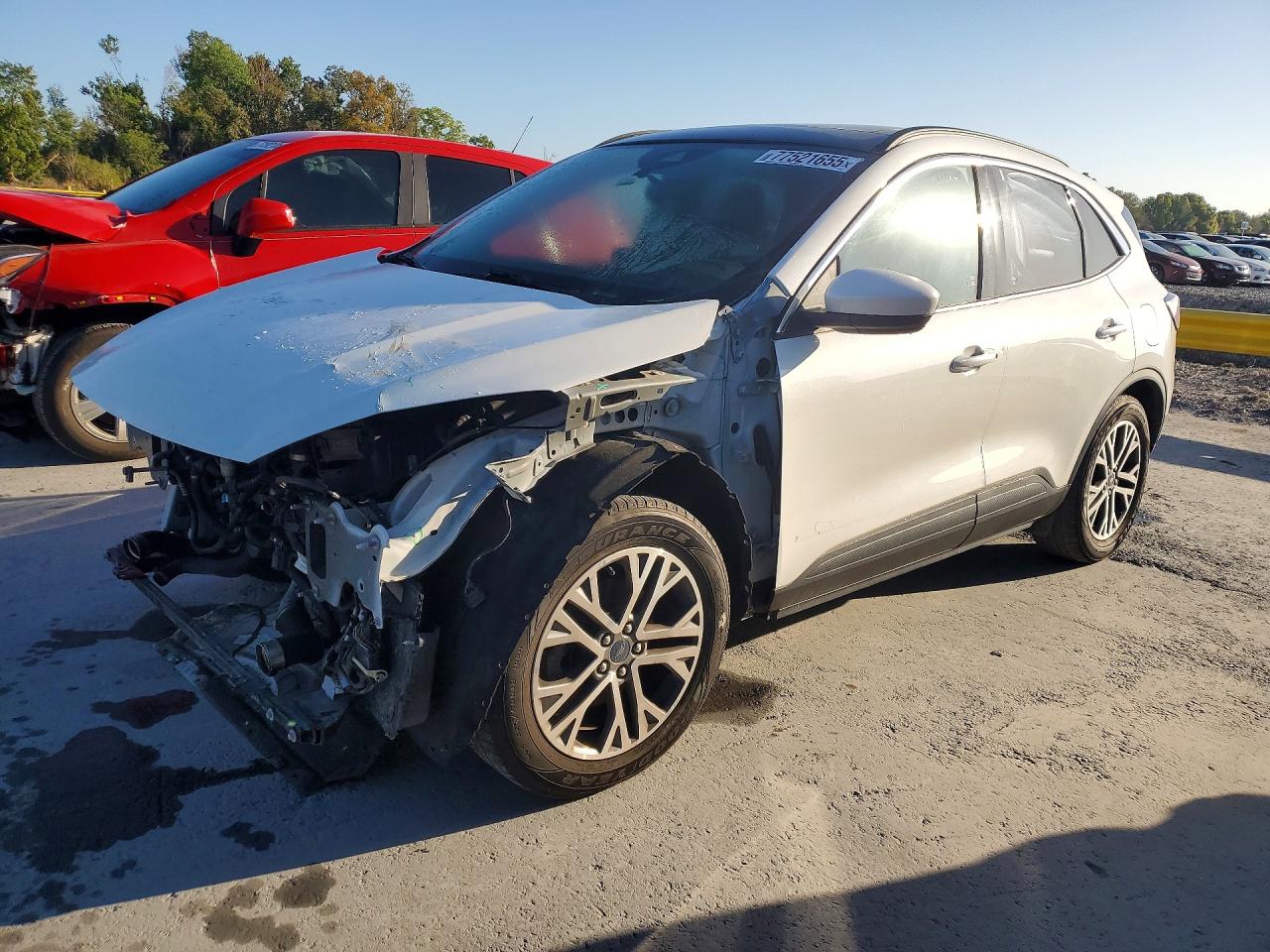 FORD ESCAPE SEL 2022