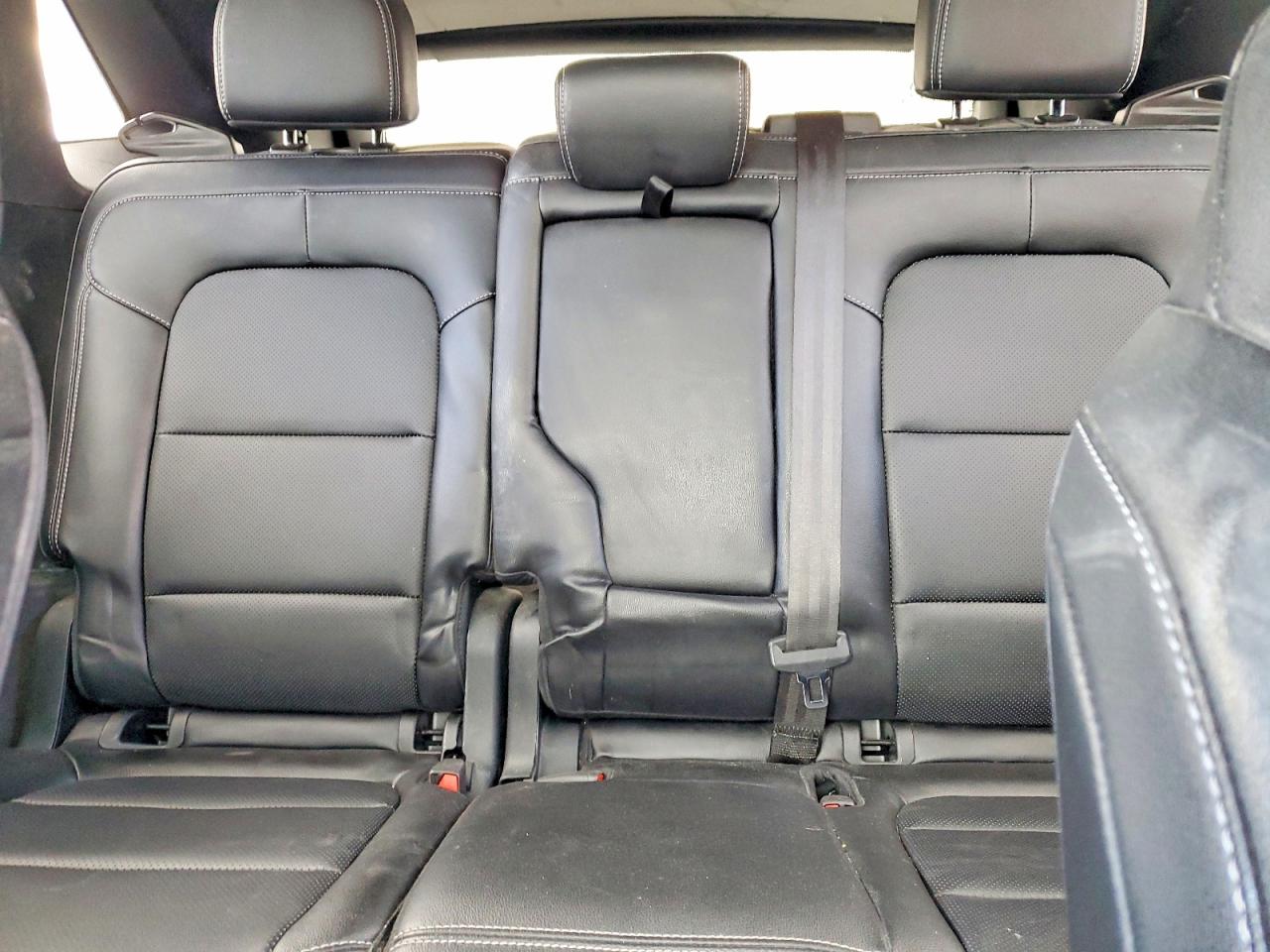 FORD ESCAPE SEL 2022