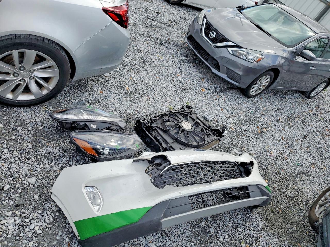 FORD ESCAPE SEL 2022