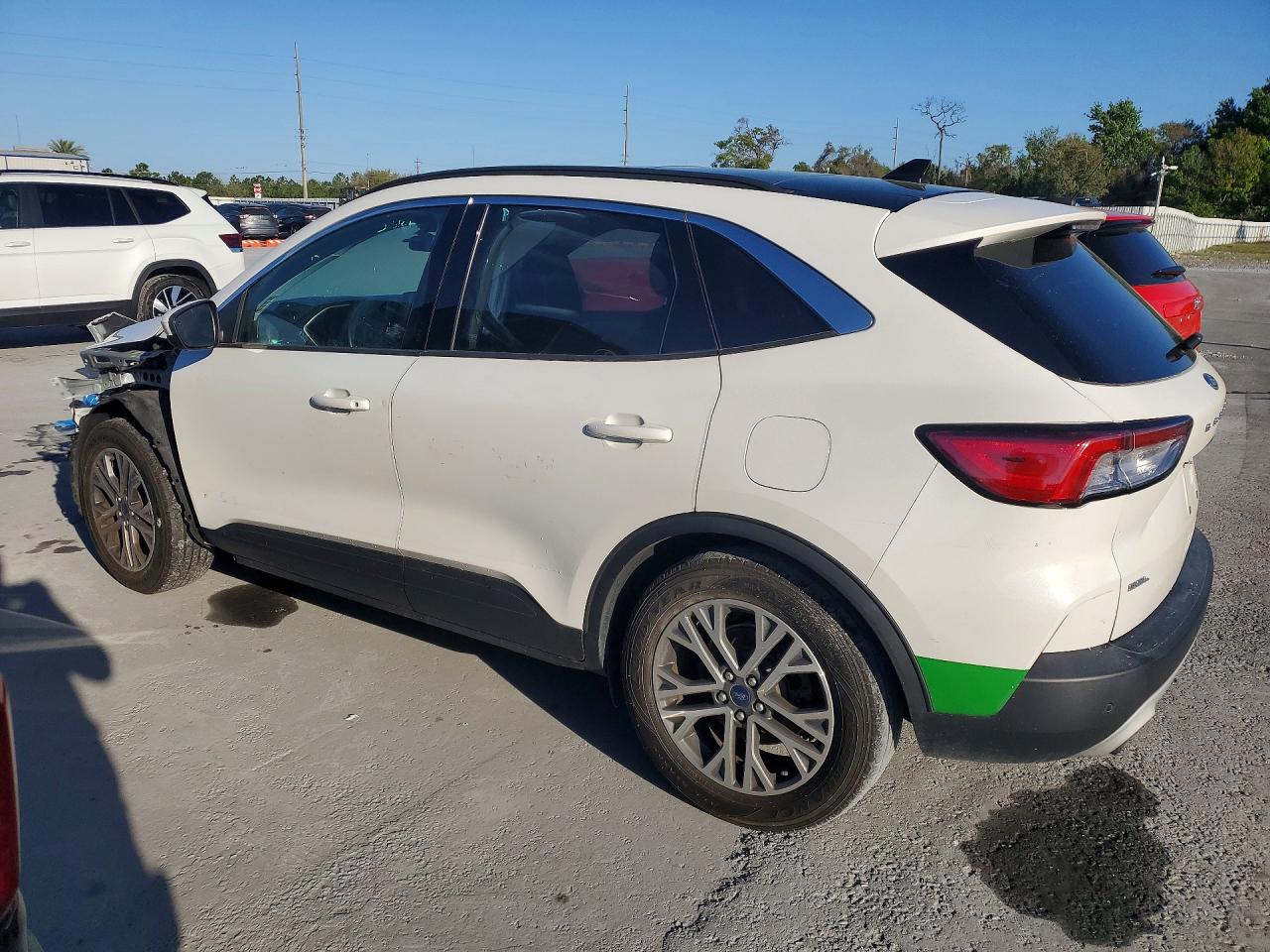 FORD ESCAPE SEL 2022