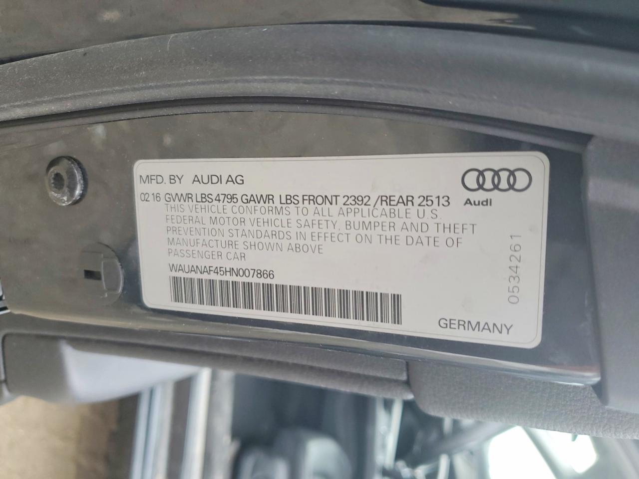 AUDI A4 PREMIUM 2016