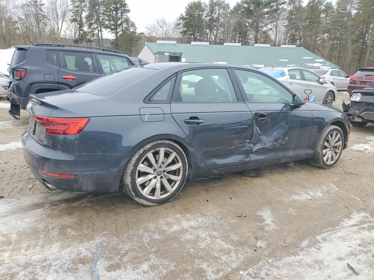 AUDI A4 PREMIUM 2016