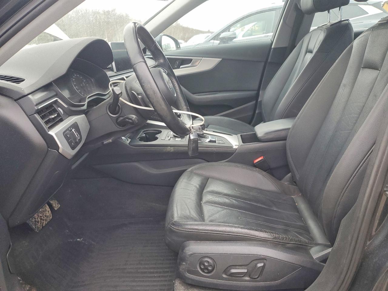 AUDI A4 PREMIUM 2016