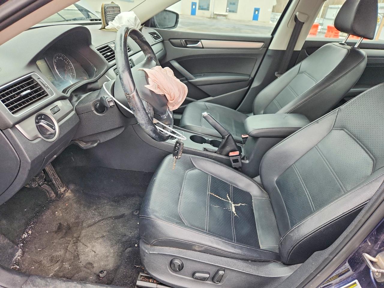 VOLKSWAGEN PASSAT S 2014