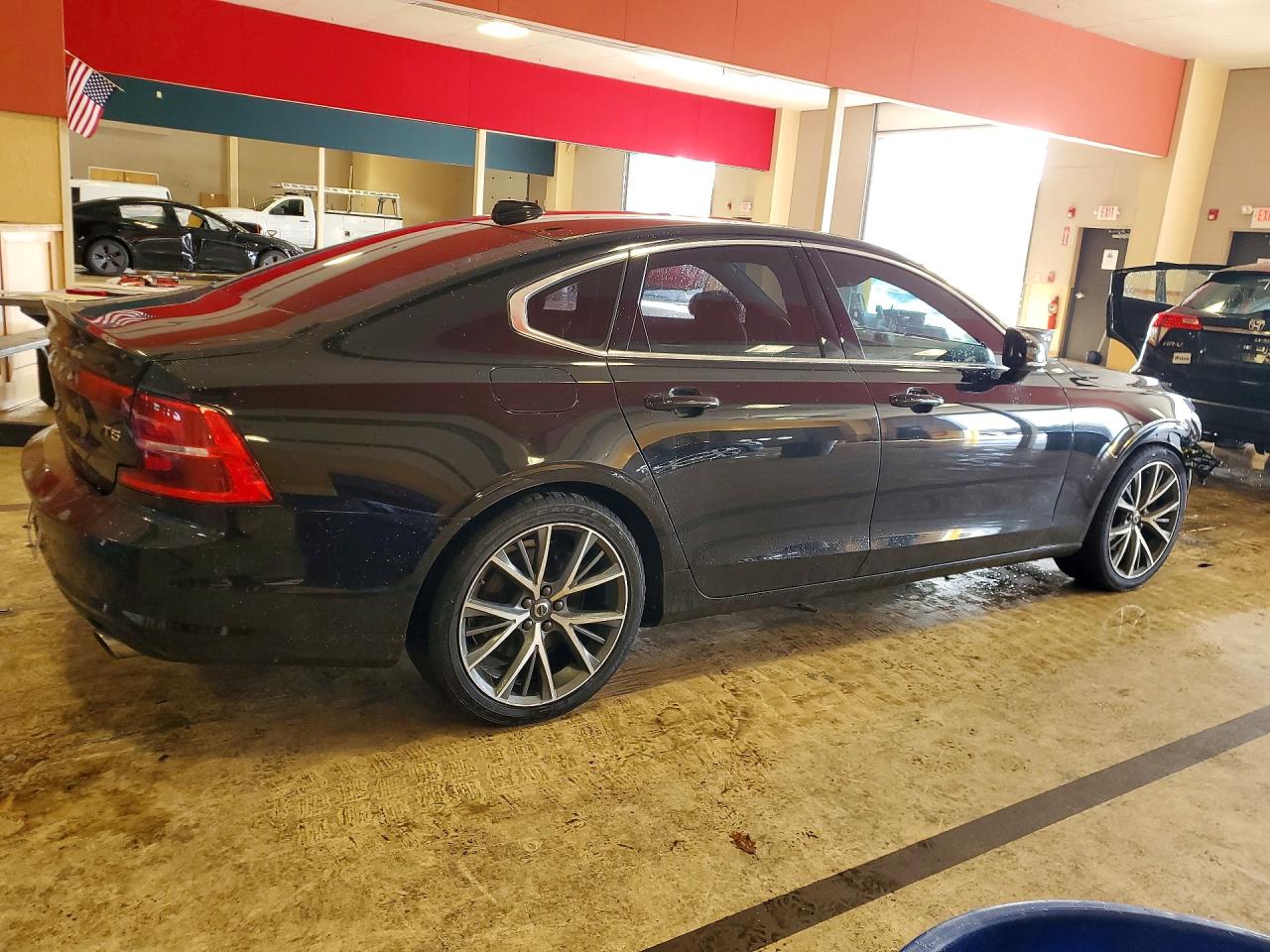 VOLVO S90 T5 MOMENTUM 2016