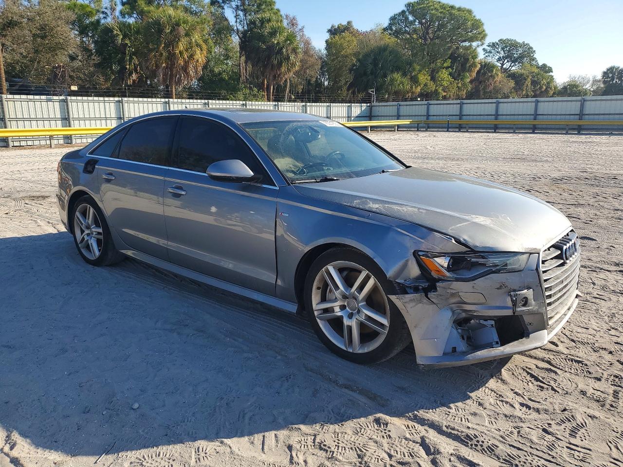 AUDI A6 PREMIUM PLUS 2015