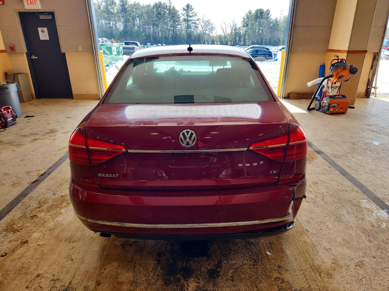 VOLKSWAGEN PASSAT S 2016