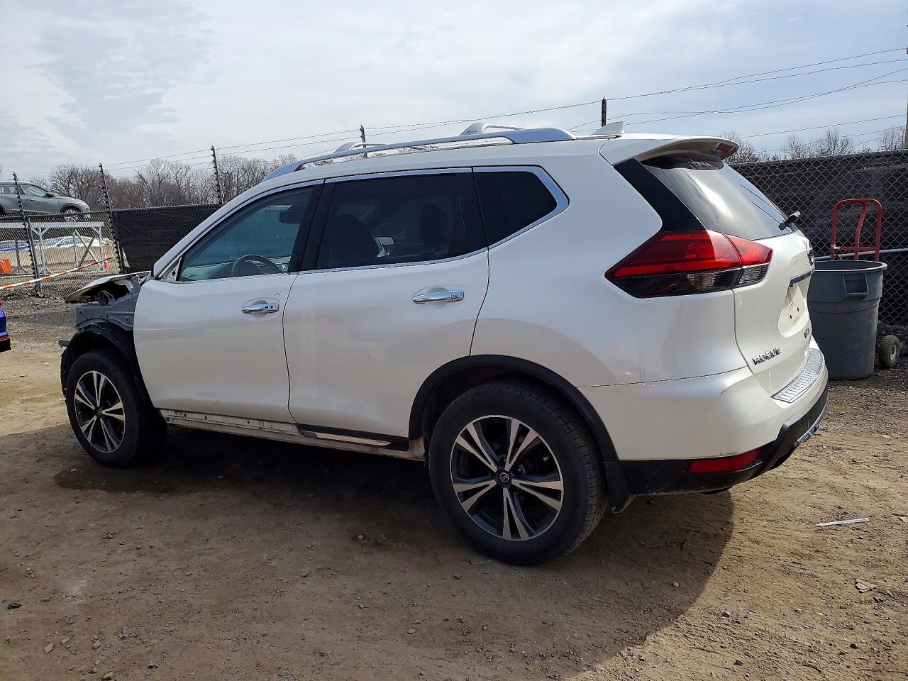 NISSAN ROGUE SL 2017