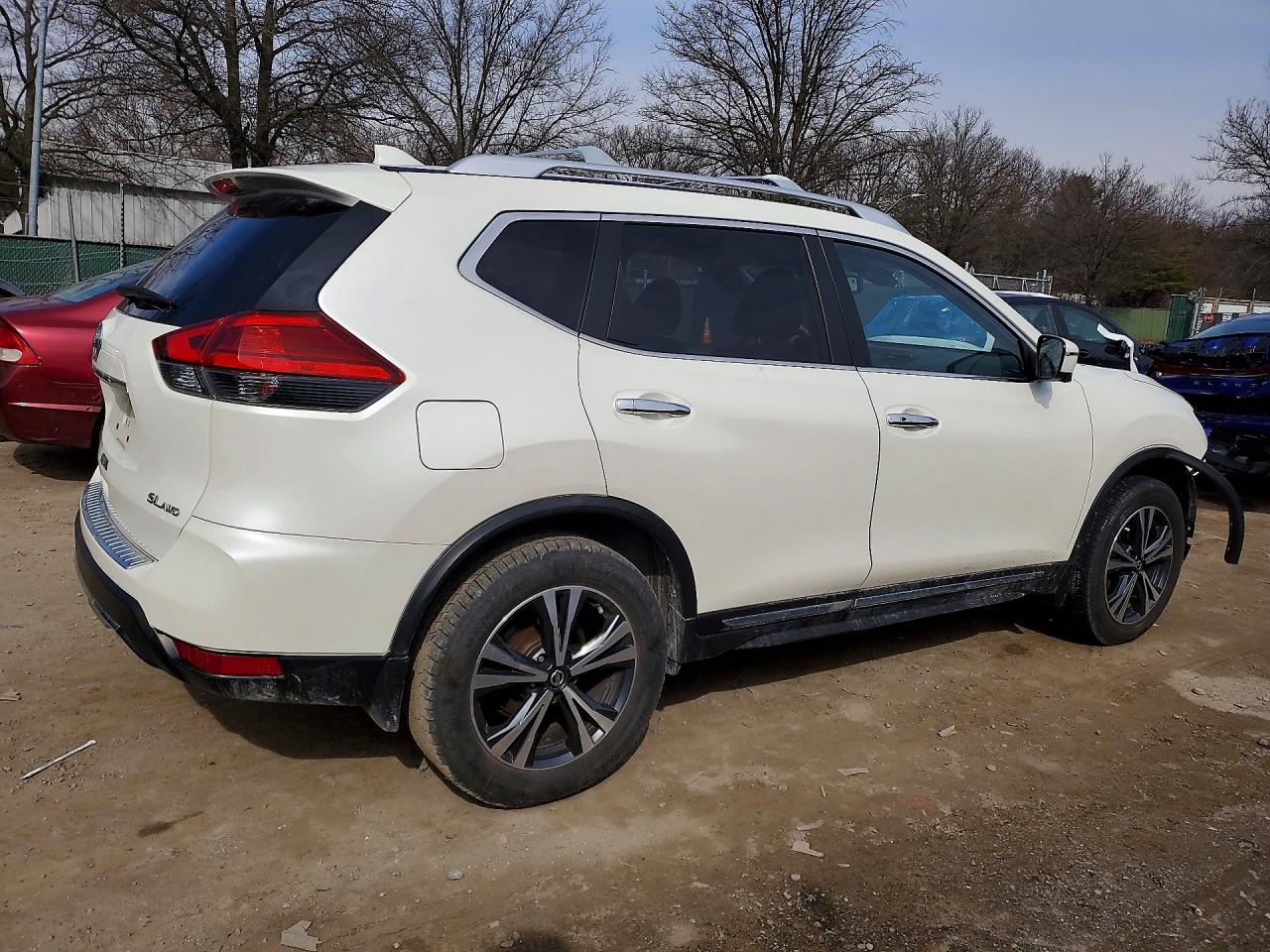 NISSAN ROGUE SL 2017