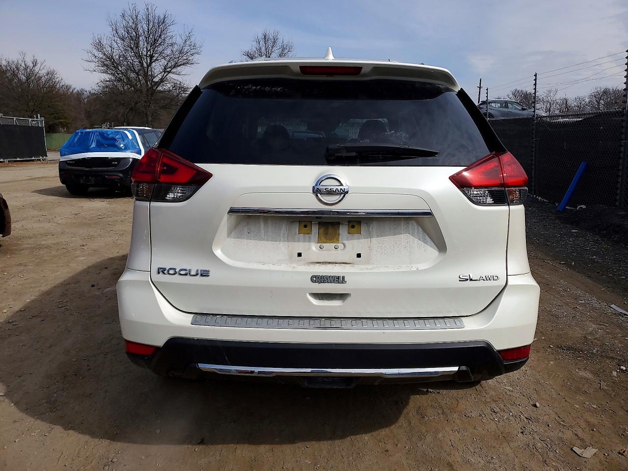 NISSAN ROGUE SL 2017