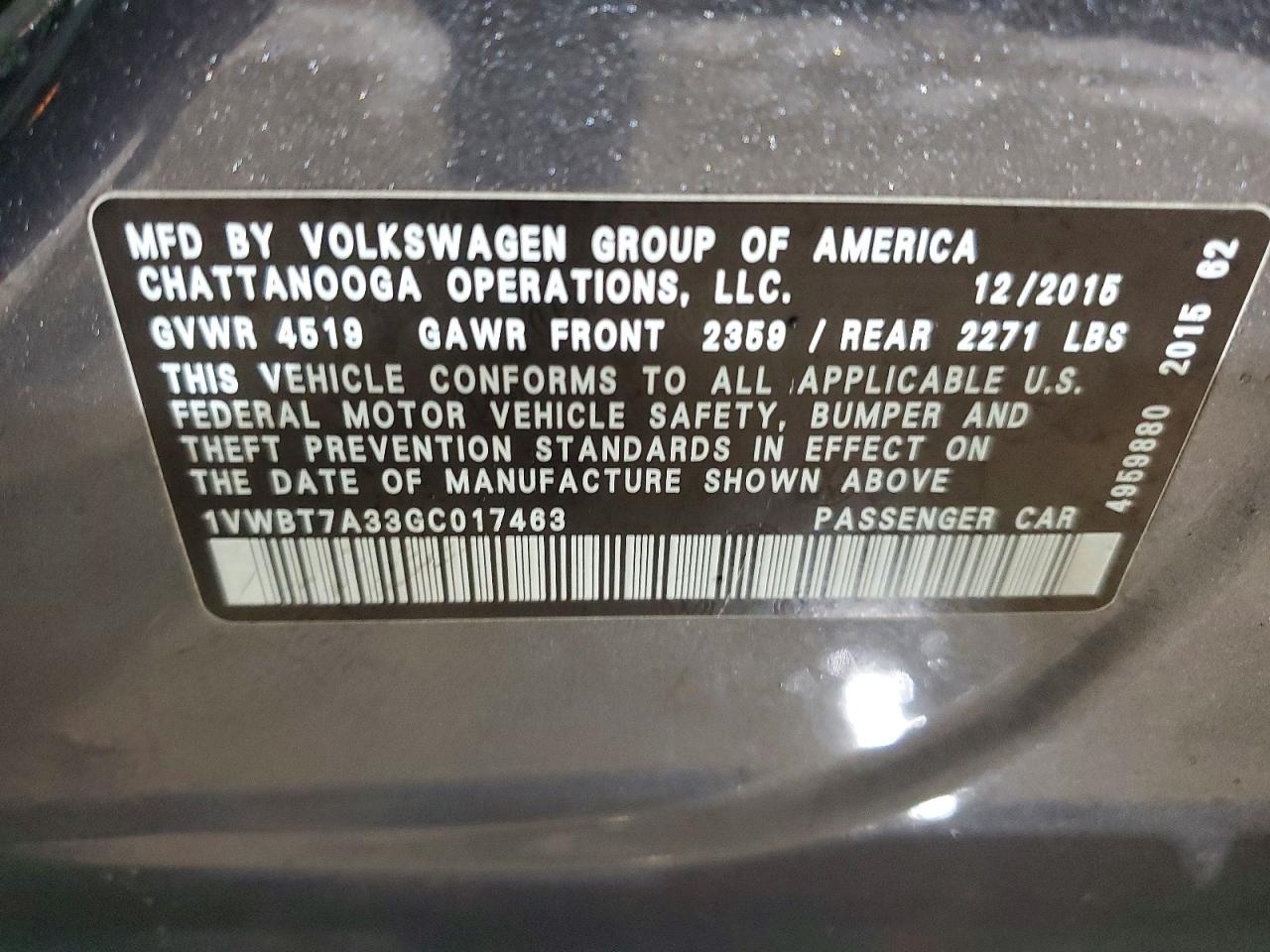 VOLKSWAGEN PASSAT SE 2015