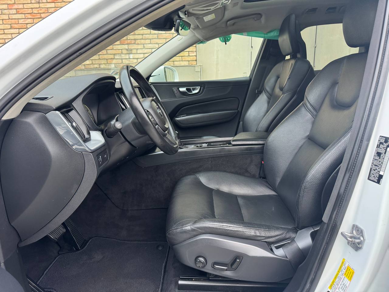 VOLVO XC60 T6 2018