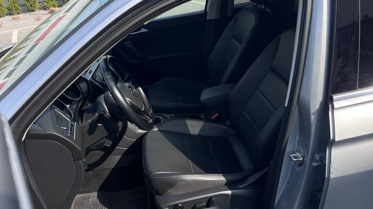 VOLKSWAGEN TIGUAN SE  2019