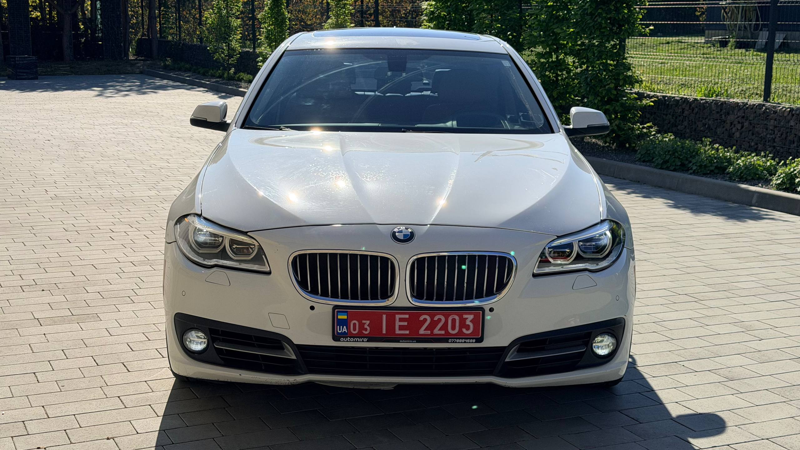 BMW 528 XI 2015