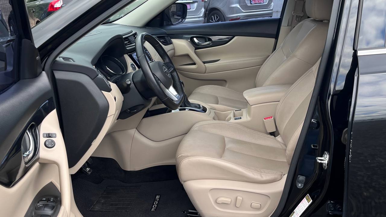 NISSAN ROGUE SL 2017