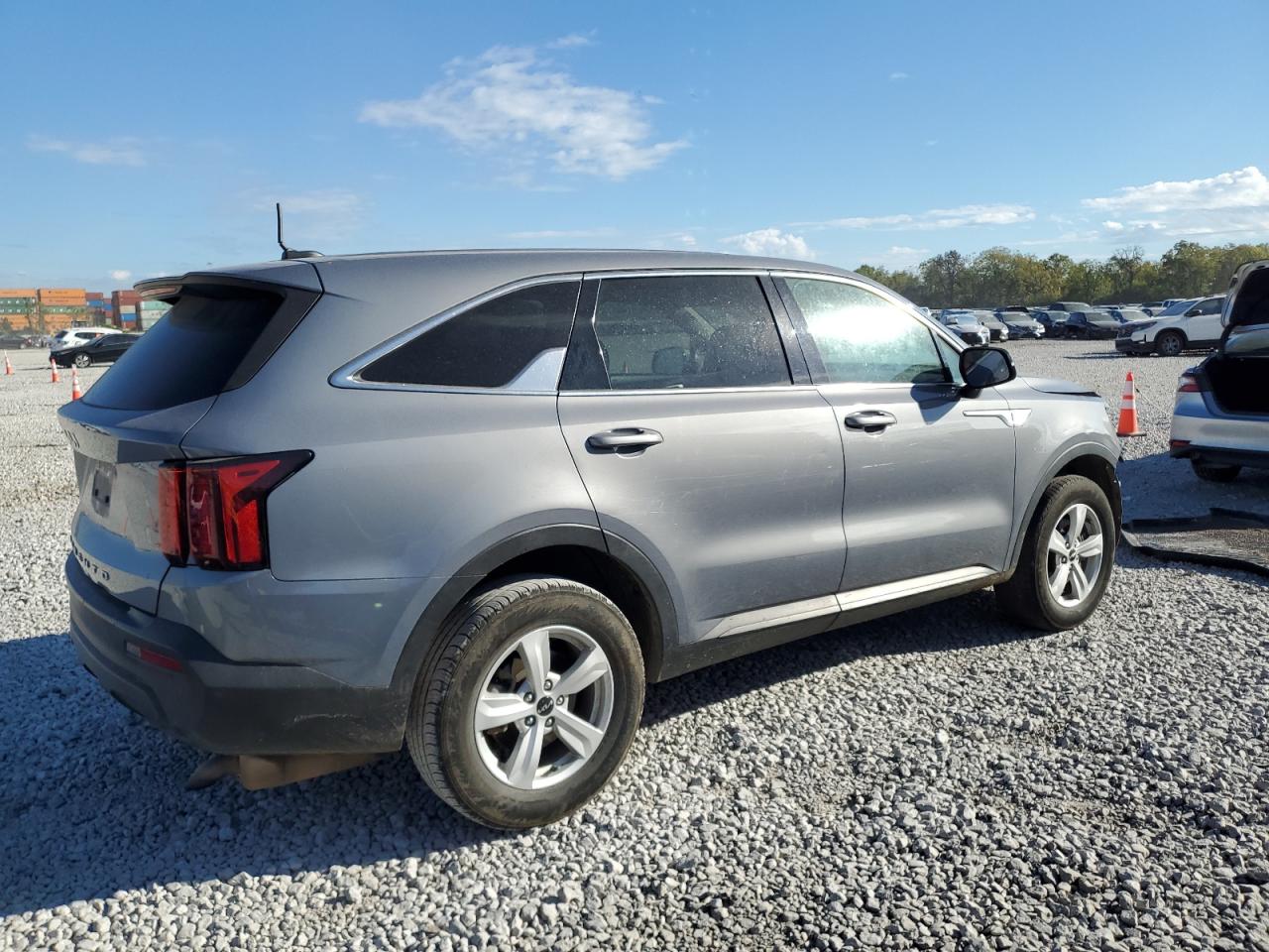 KIA SORENTO LX 2021