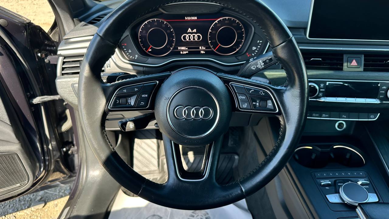 AUDI A4 ULTRA PREMIUM PLUS 2017