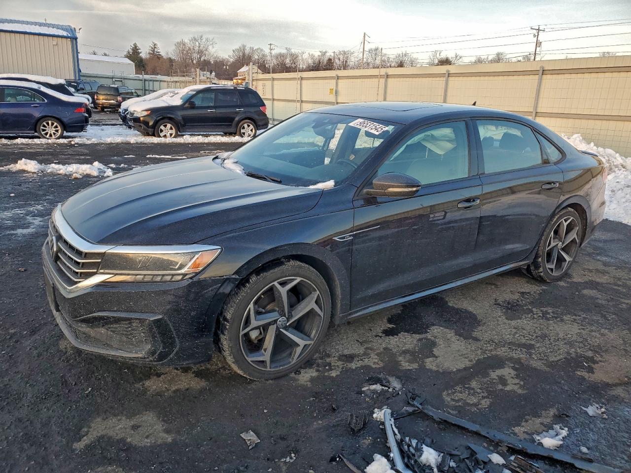 VOLKSWAGEN PASSAT R-Line 2021