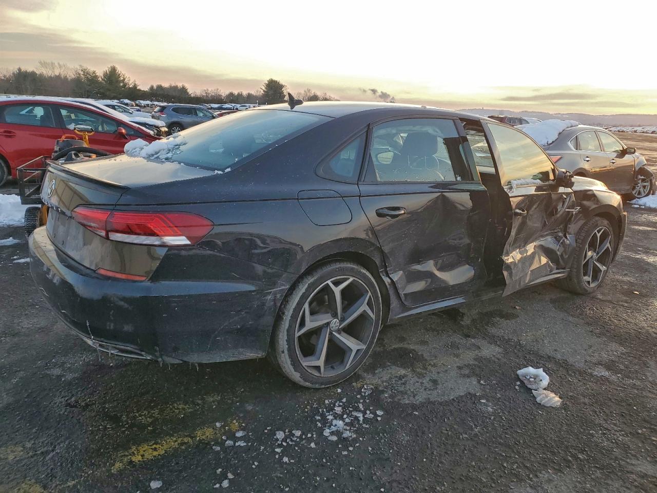 VOLKSWAGEN PASSAT R-Line 2021