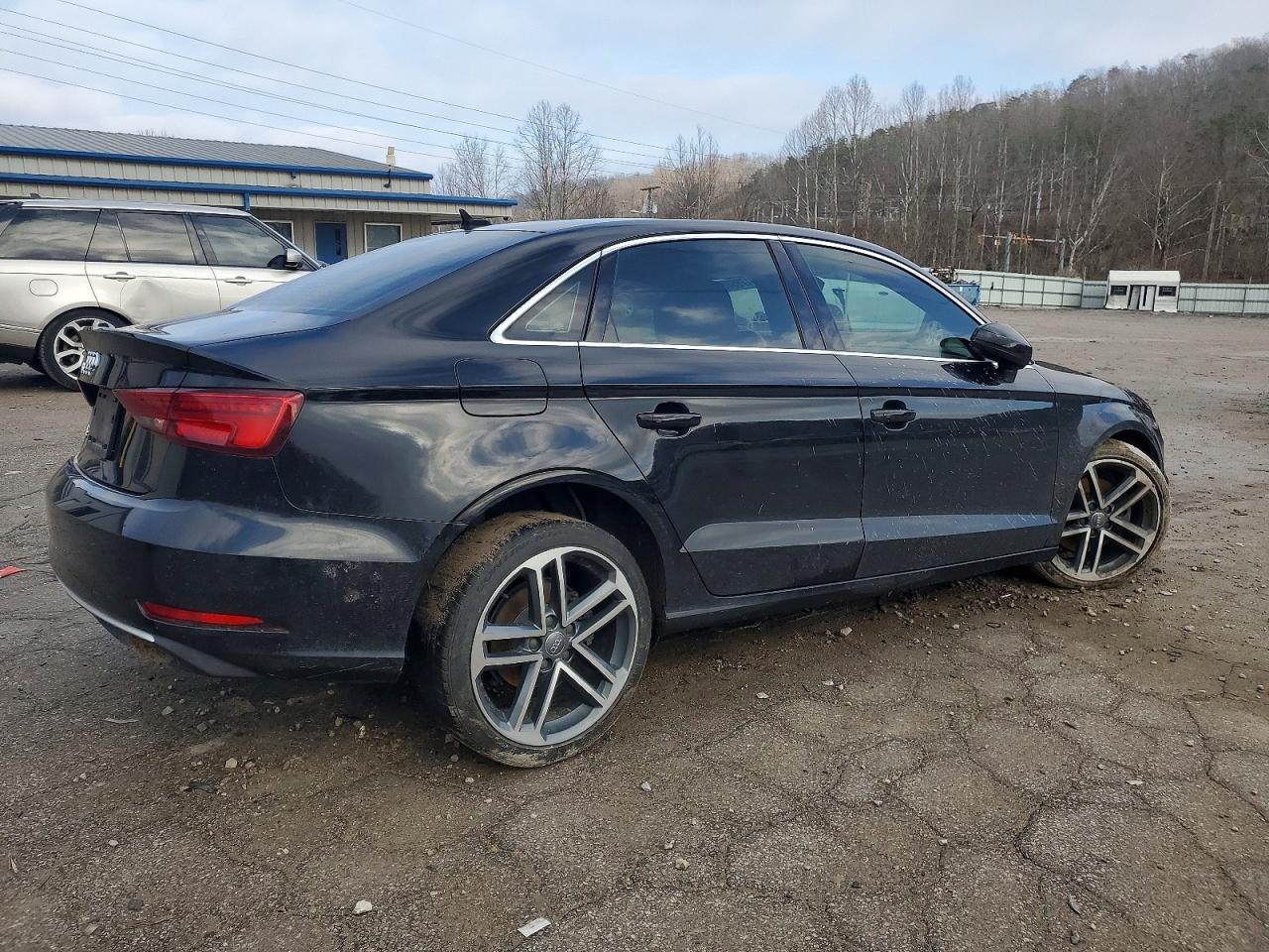 AUDI A3 PREMIUM 2018