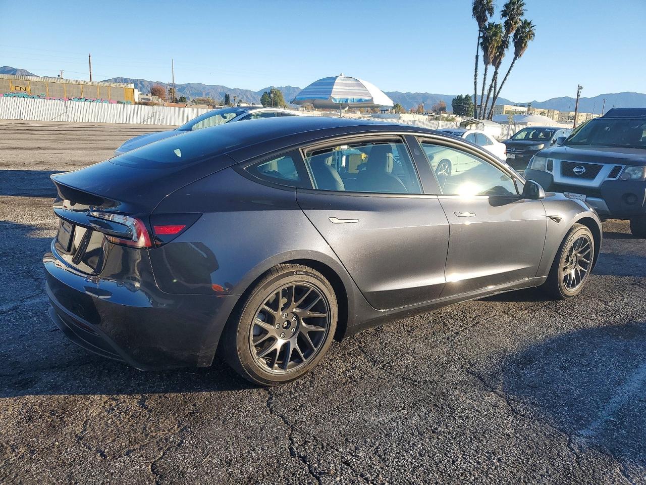 TESLA MODEL 3 RWD LONG RANGE 2025