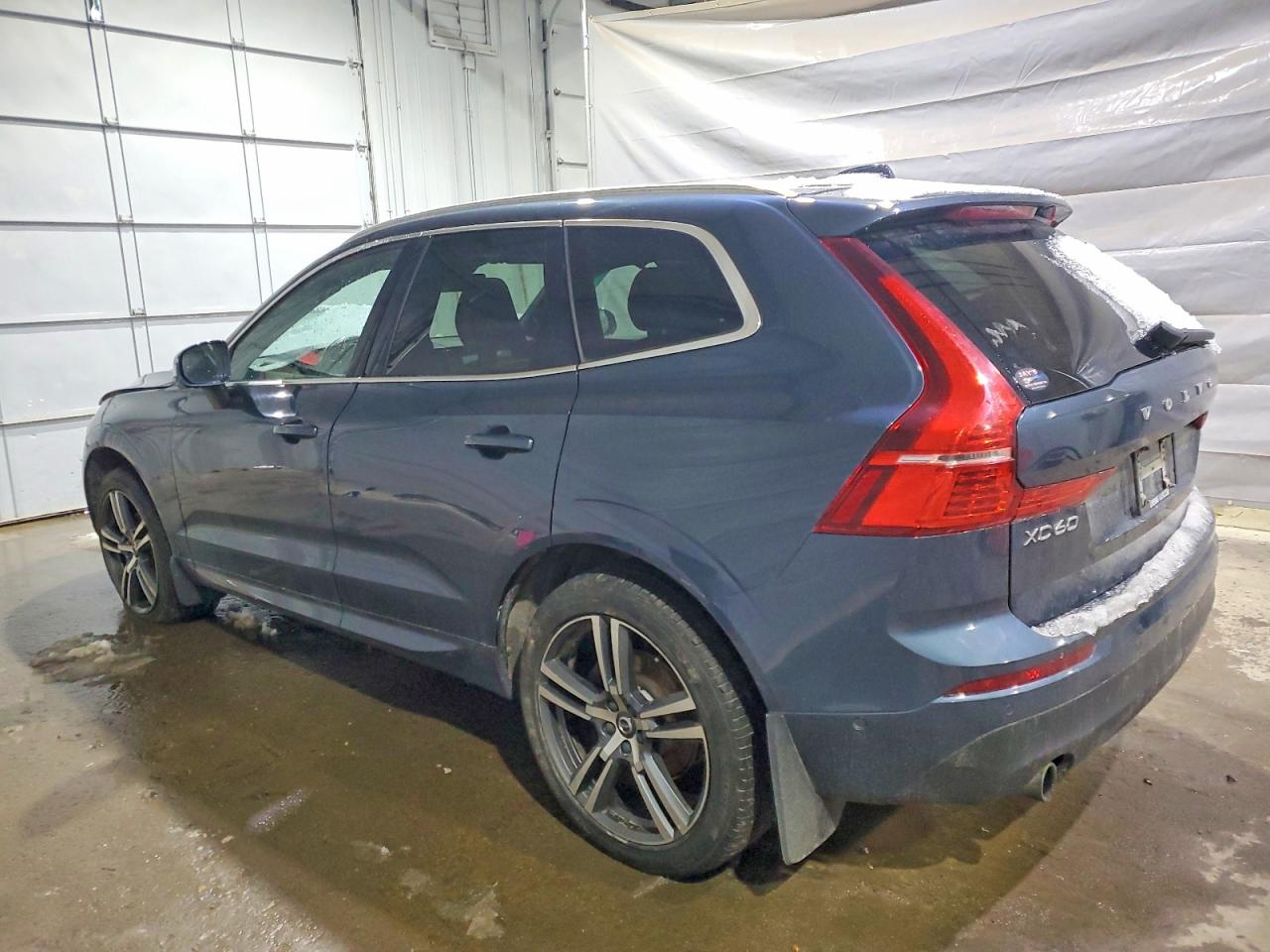 VOLVO XC60 T5 MOMENTUM 2018
