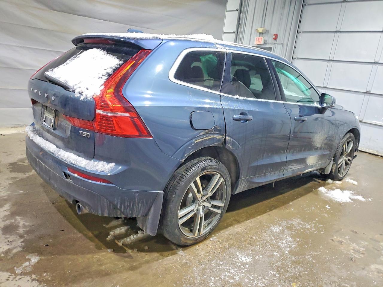 VOLVO XC60 T5 MOMENTUM 2018