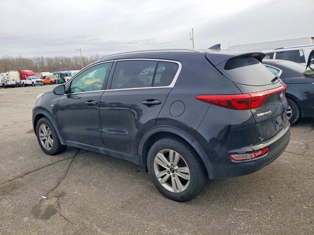 KIA SPORTAGE LX 2016