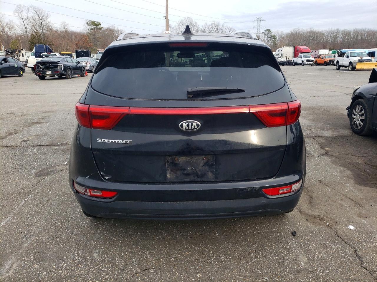 KIA SPORTAGE LX 2016