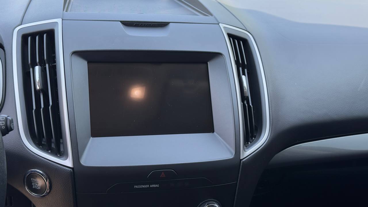 FORD EDGE SEL 2019