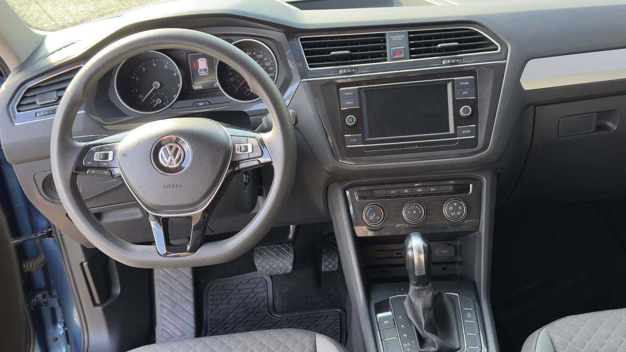 VOLKSWAGEN TIGUAN S 2017
