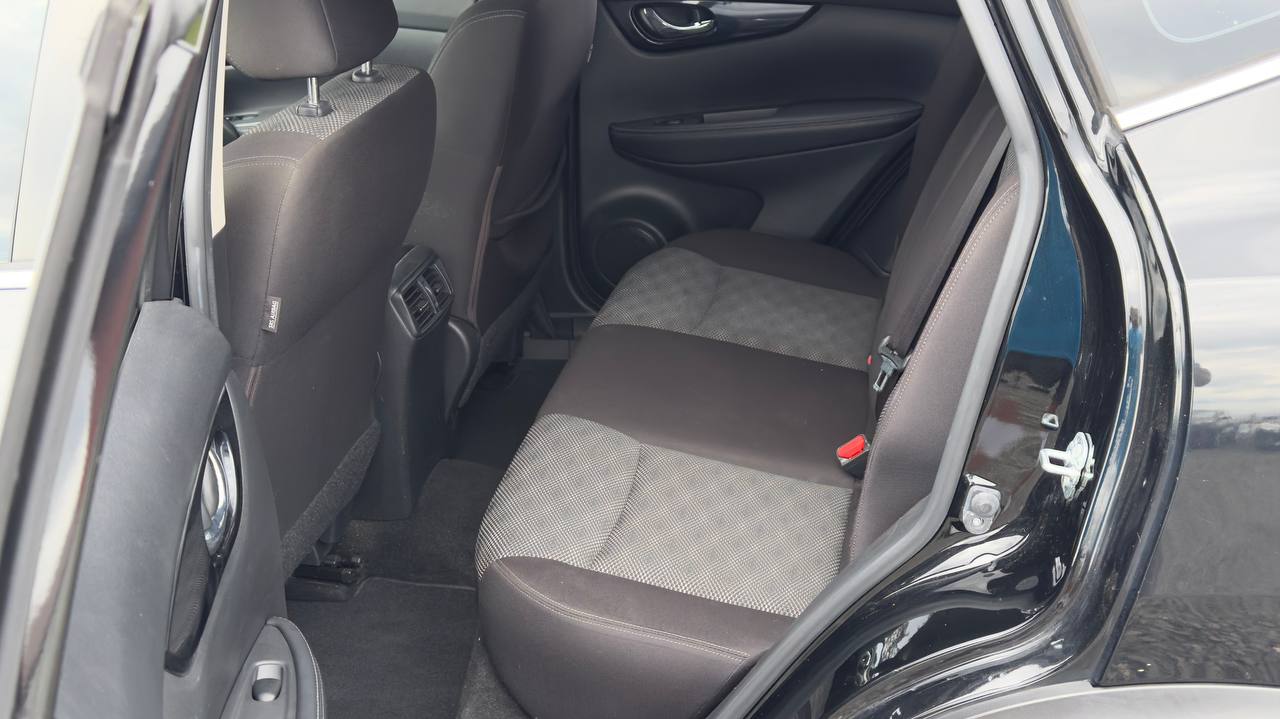 NISSAN ROGUE SPORT SV 2017