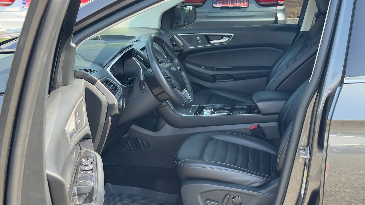 FORD EDGE SEL 2019