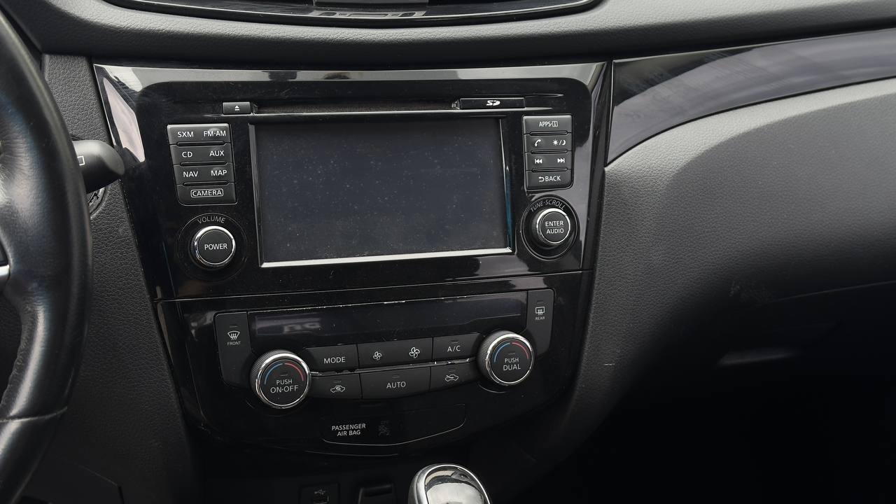 NISSAN ROGUE SPORT SV 2017
