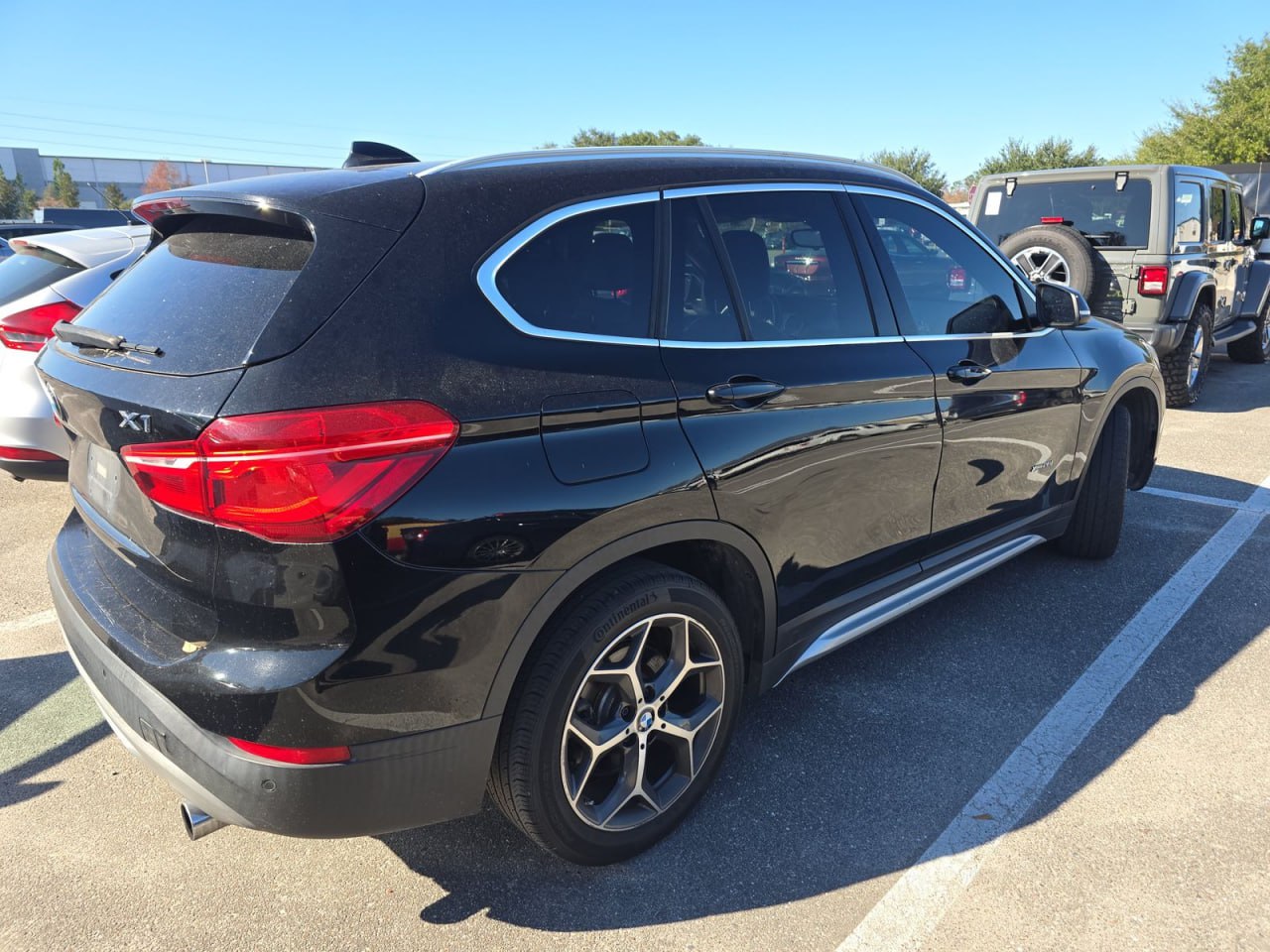 BMW X1 SPORTS ACTIVITY VEHICLE xDRIVE 28 i LUXURY LINE 2017