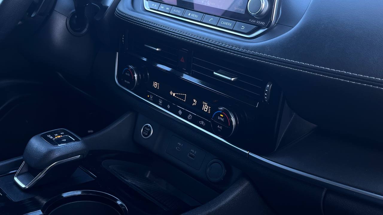 NISSAN ROGUE SV 2021