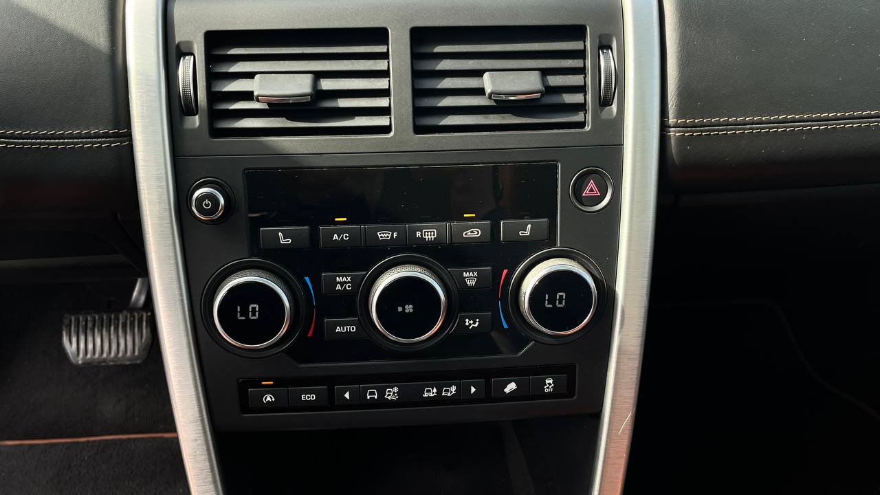 LAND ROVER DISCOVERY SPORT HSE 2016