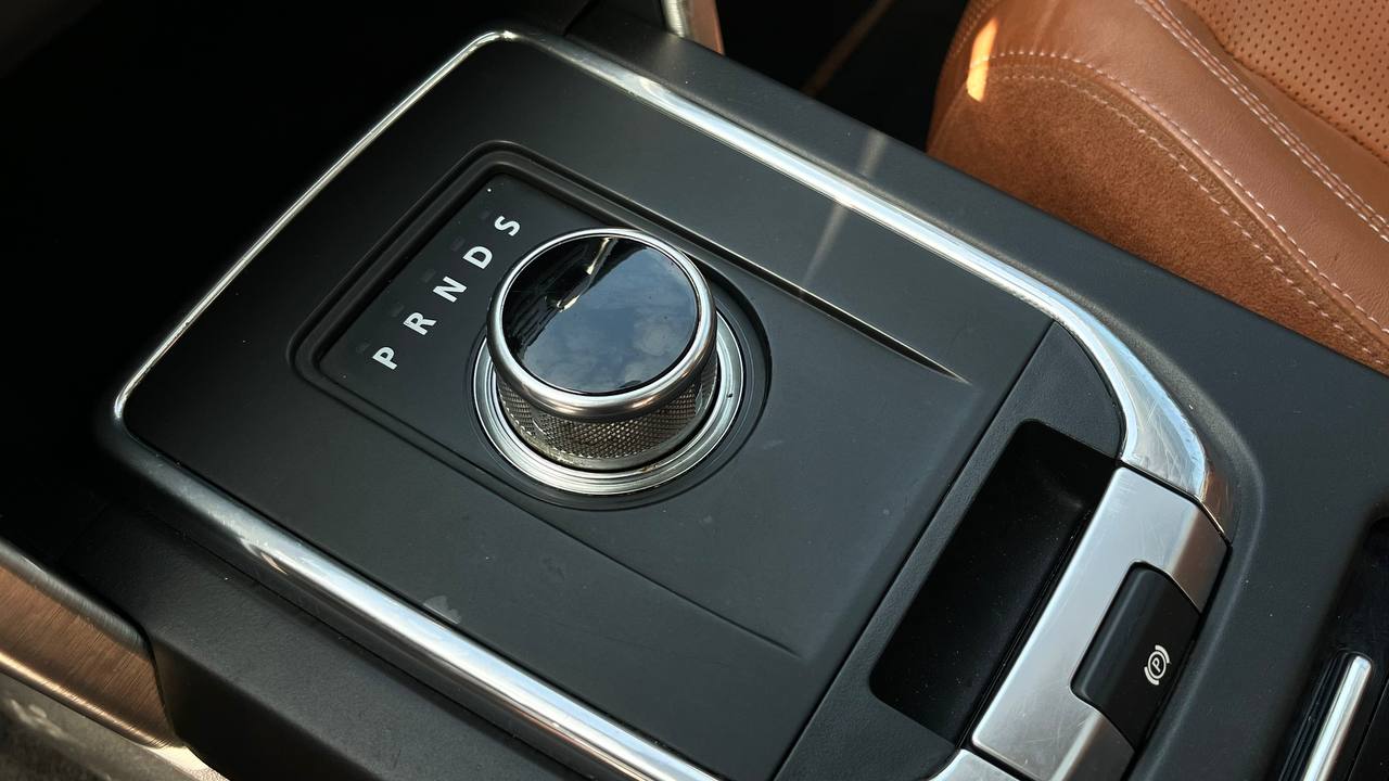 LAND ROVER DISCOVERY SPORT HSE 2016