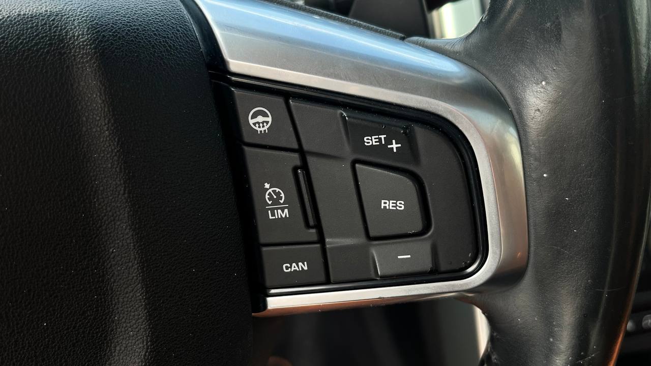 LAND ROVER DISCOVERY SPORT HSE 2016