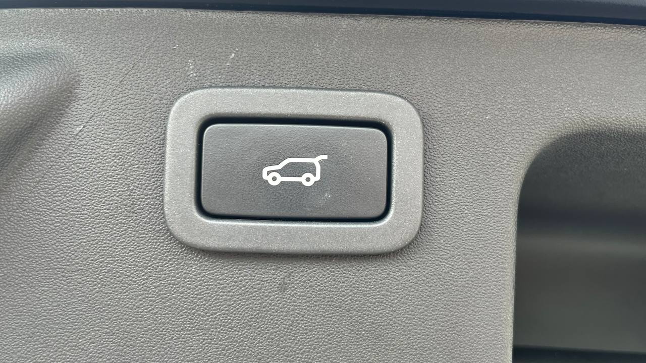 LAND ROVER DISCOVERY SPORT HSE 2016