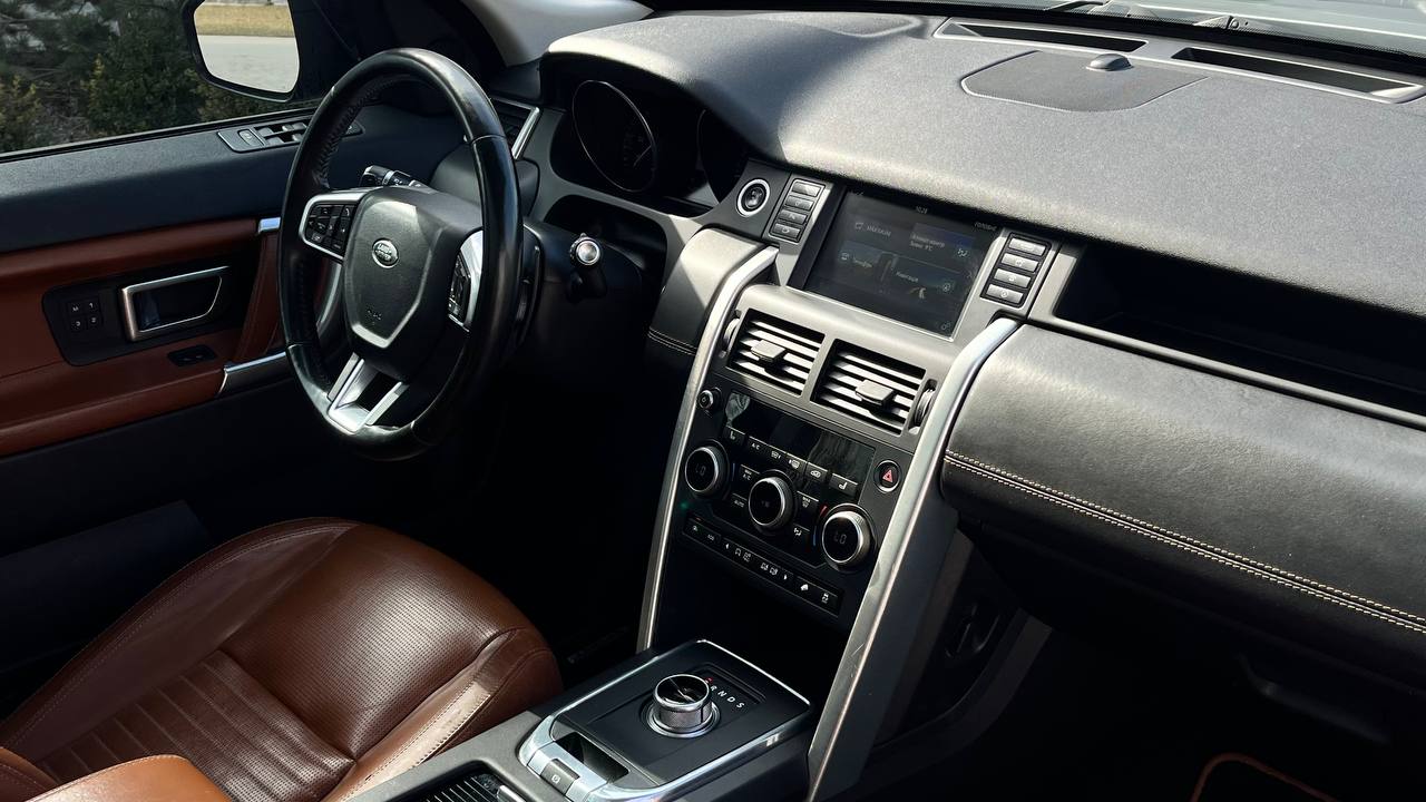 LAND ROVER DISCOVERY SPORT HSE 2016