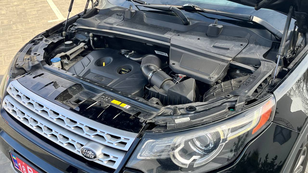 LAND ROVER DISCOVERY SPORT HSE 2016