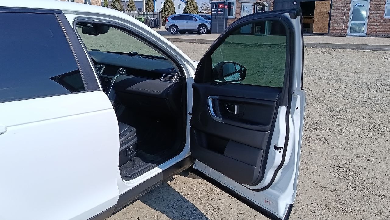 LAND ROVER DISCOVERY SPORT HSE 2016