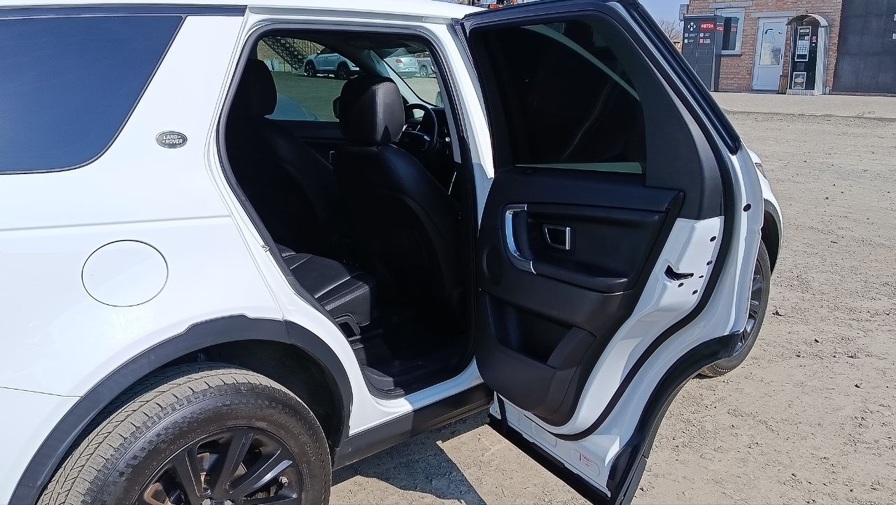 LAND ROVER DISCOVERY SPORT HSE 2016