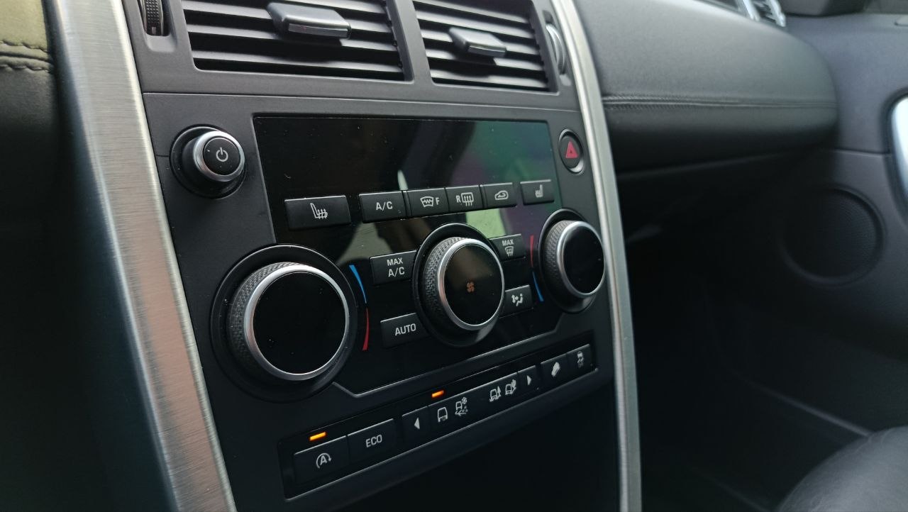 LAND ROVER DISCOVERY SPORT HSE 2016