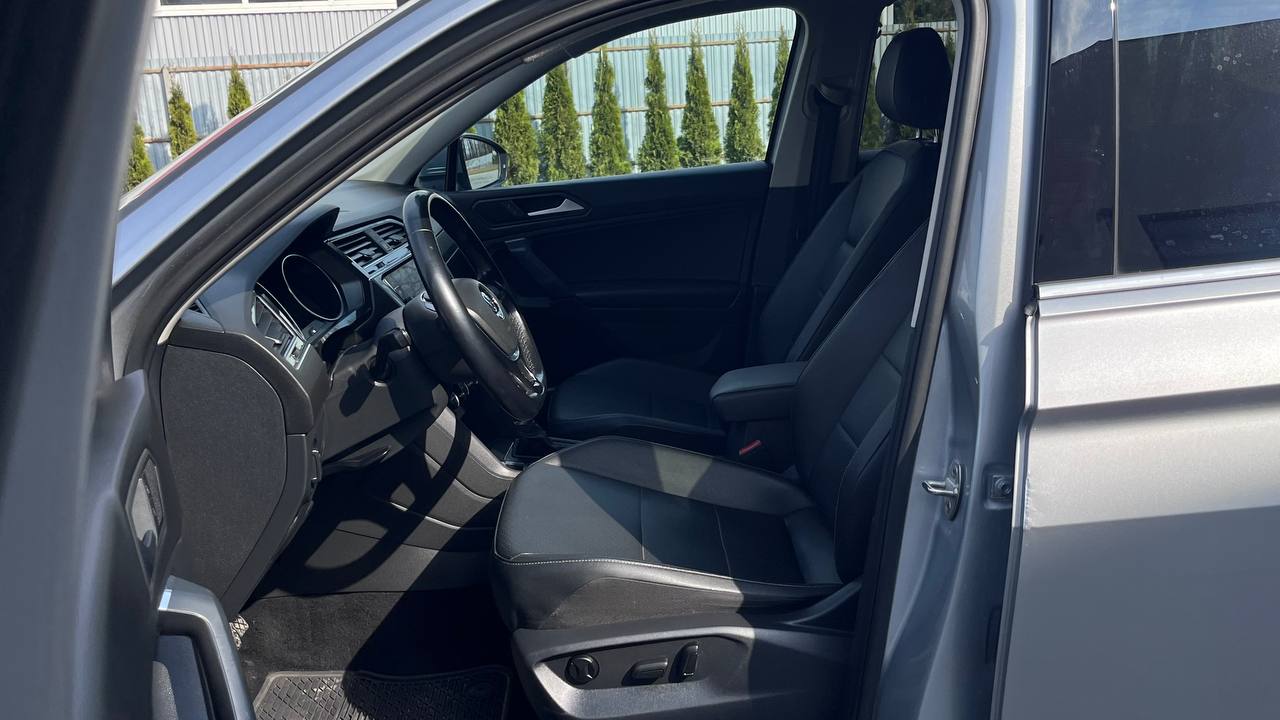 VOLKSWAGEN TIGUAN SE  2019