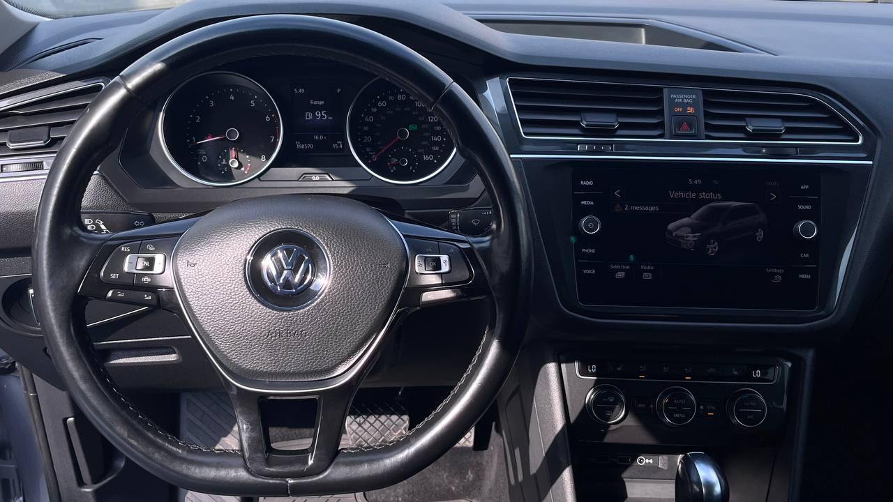 VOLKSWAGEN TIGUAN SE  2019