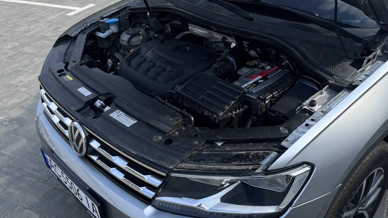 VOLKSWAGEN TIGUAN SE  2019