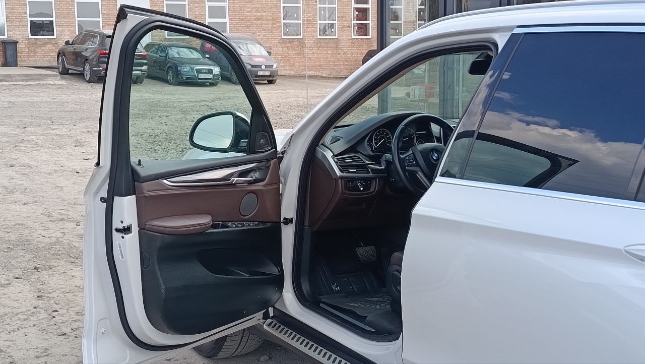 BMW X5 SDRIVE 35 I 2015