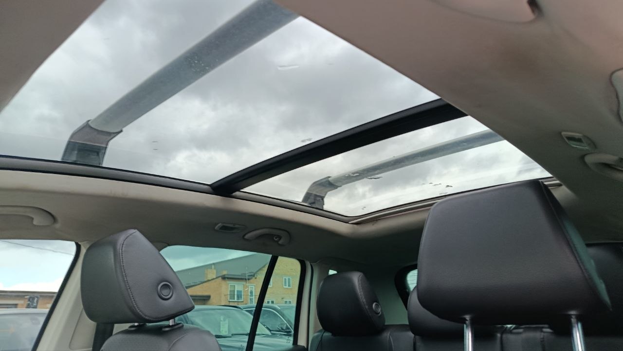 VOLKSWAGEN TIGUAN SE 2012